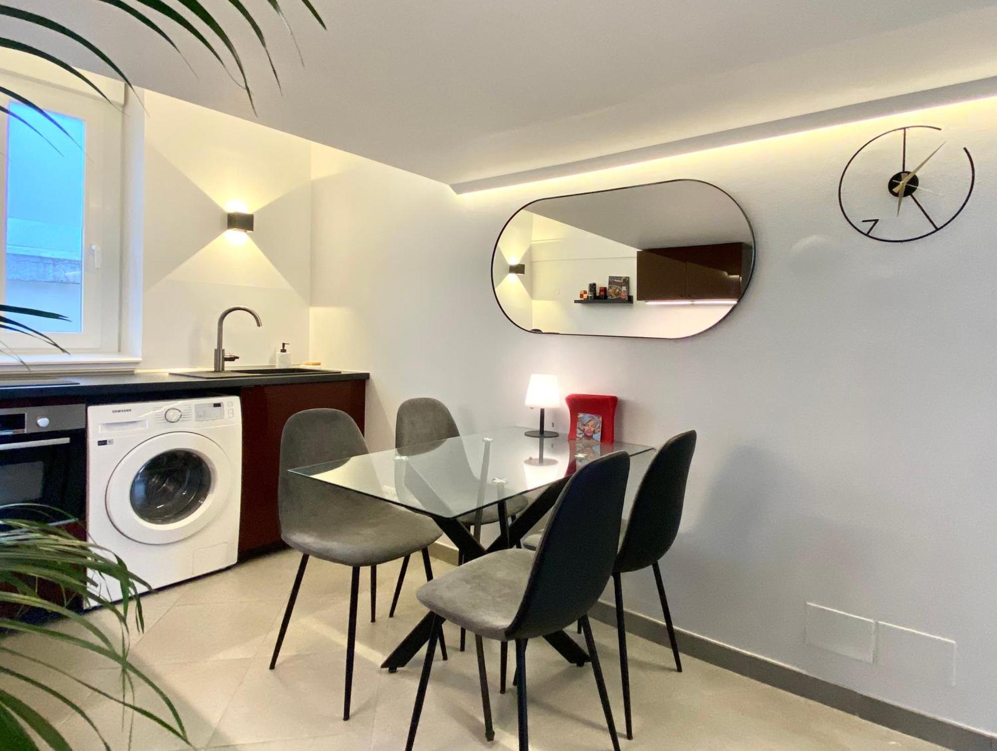 Duplex Cosy Au Coeur Du Vieux-nice * Nice
