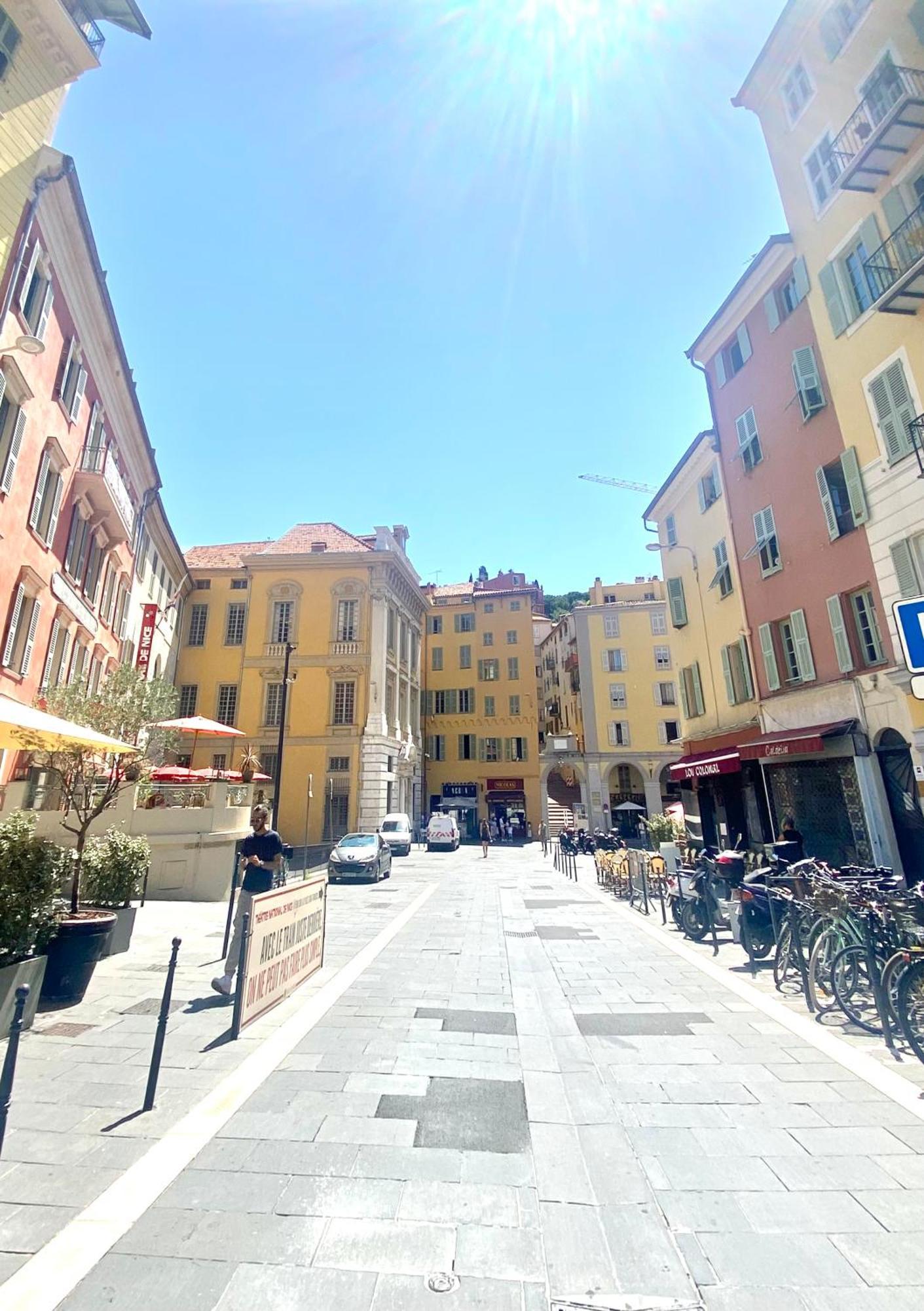 Apartment Duplex Cosy Au Coeur Du Vieux-nice
