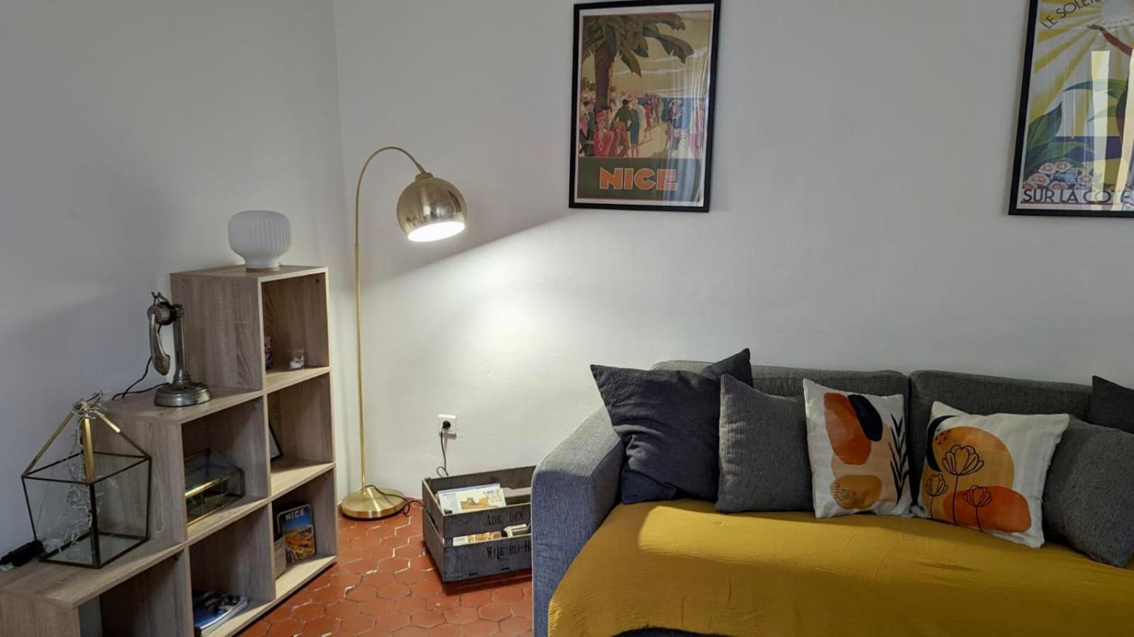 Appartement Typique - 2 Bedrooms,typical Apartment-old Town *