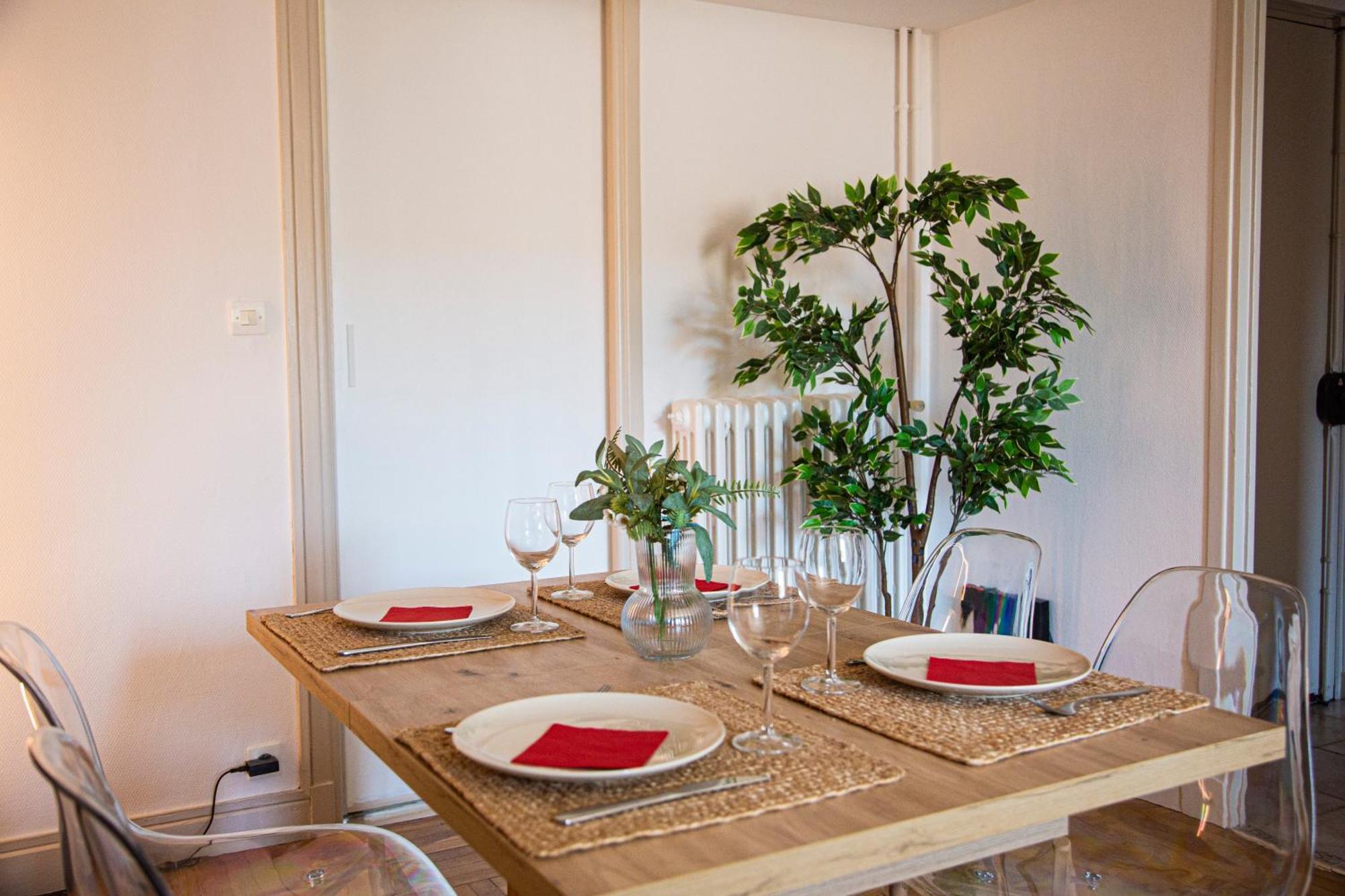 Apartment Grand T1 Proche Promenade Des
