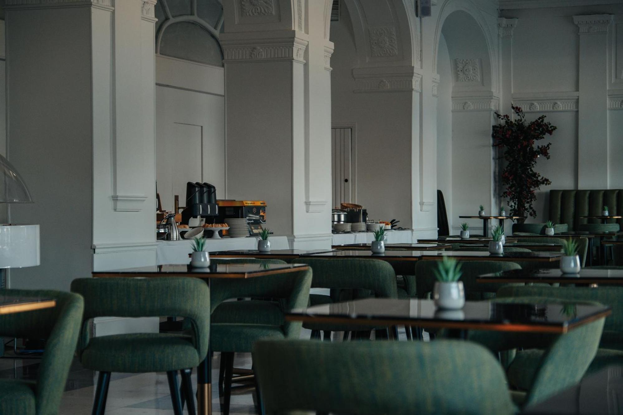 Le Royal Promenade Des 3* Nice