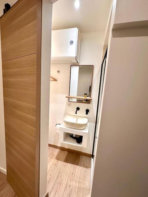 Rue Droite - Cosy Au Coeur Du Vieux-nice Apartment Nice