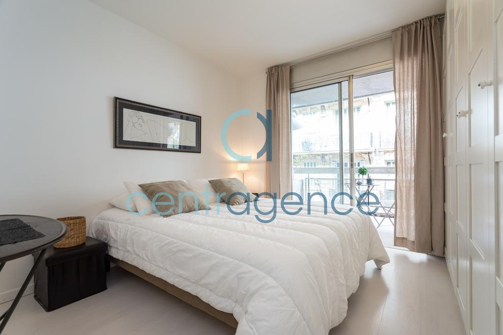 Le Parnasse - 1 - Centre Apartment *