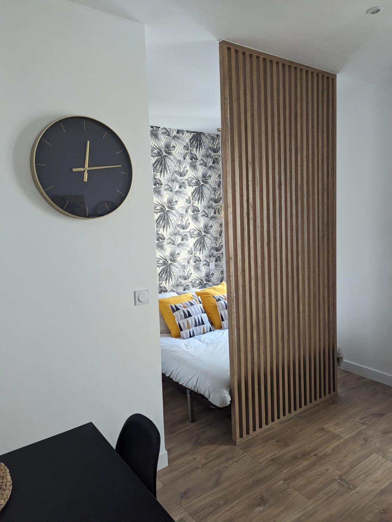 Carre D'or Apartment *