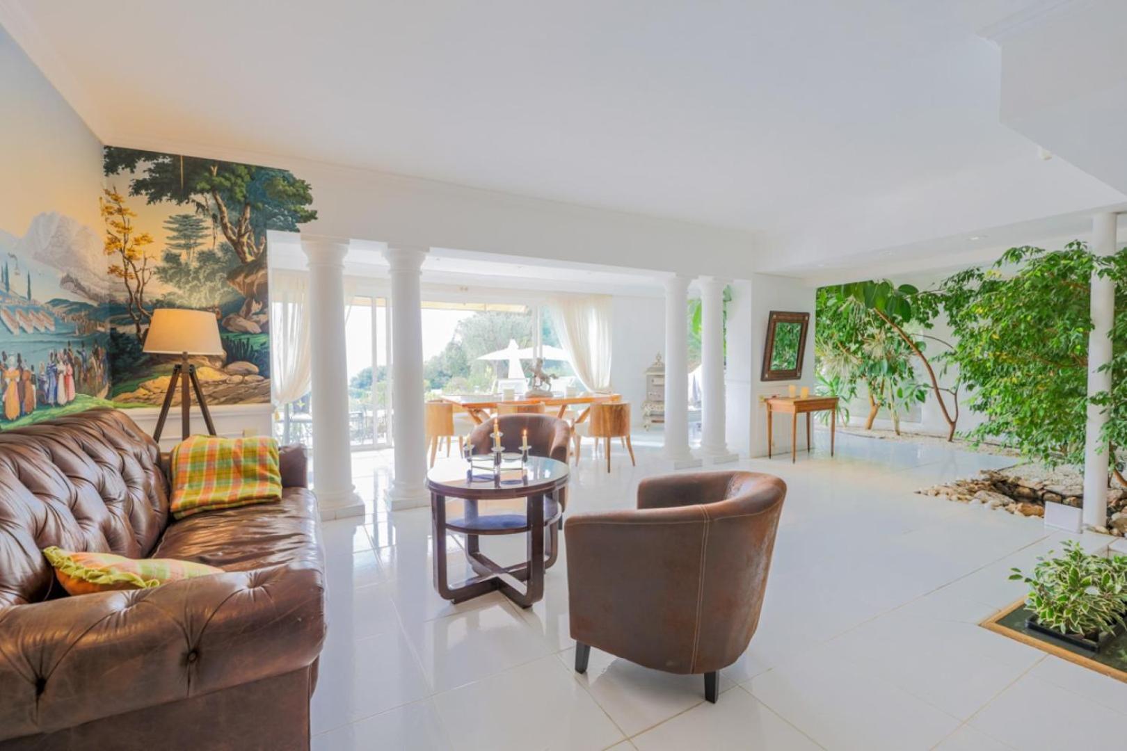 Villa Lou Mas Soubran Vi2083 By Riviera Homes *