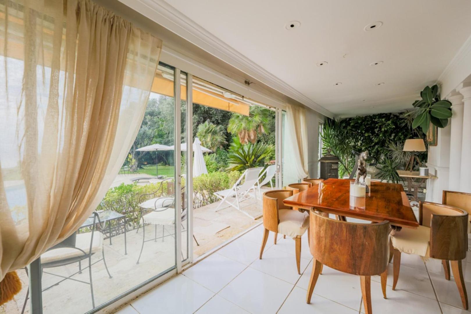 Villa Lou Mas Soubran Vi2083 By Riviera Homes *