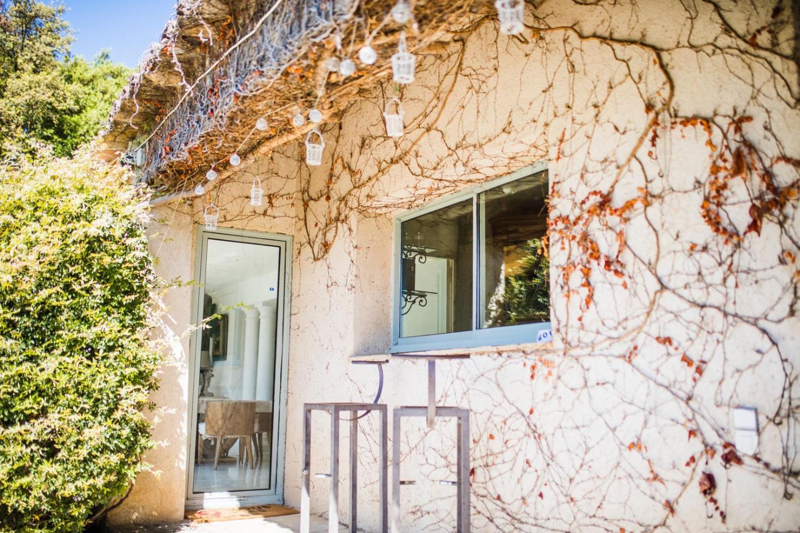 Lou Mas Soubran Vi2083 By Riviera Homes *