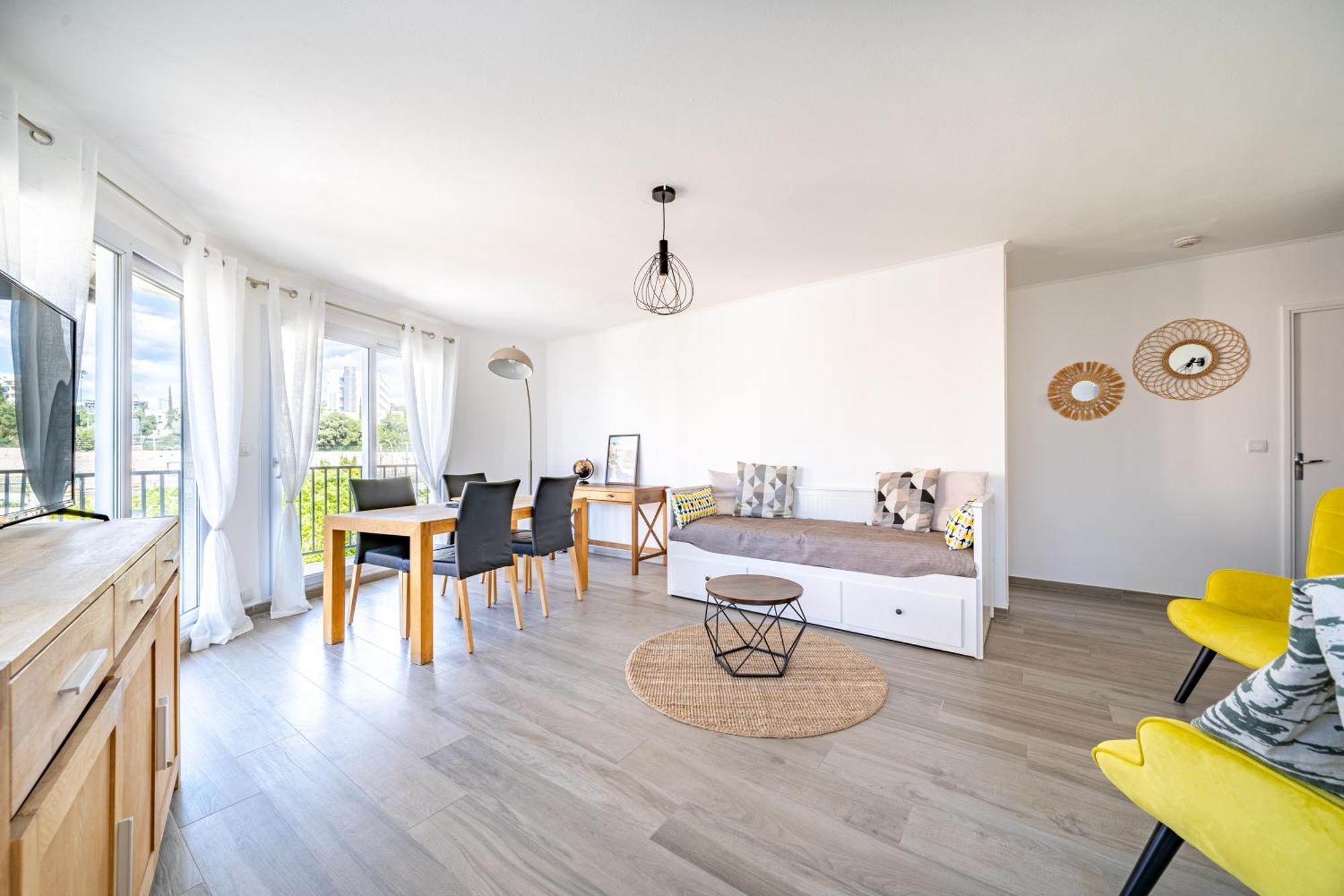 Confortable 2 Pieces 54 M2 Proche De La Mer Appartement Nice