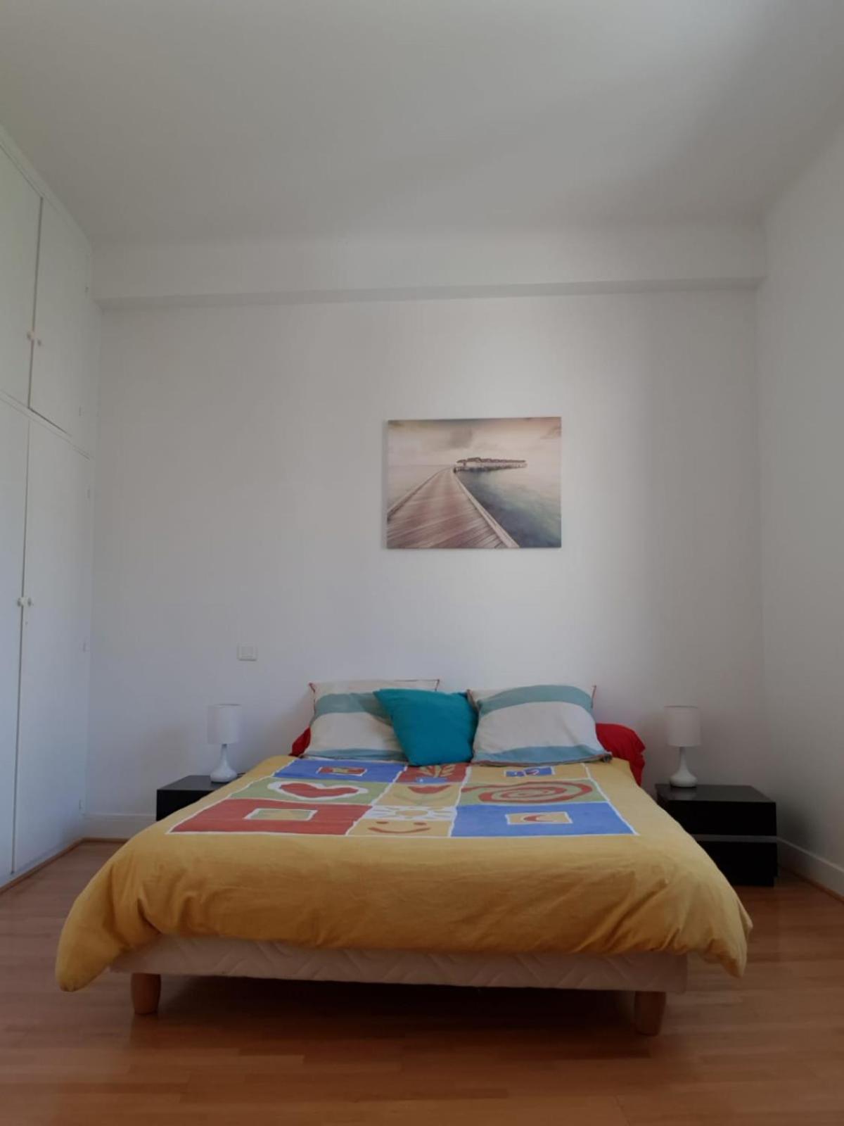 Au Calme En Apartment