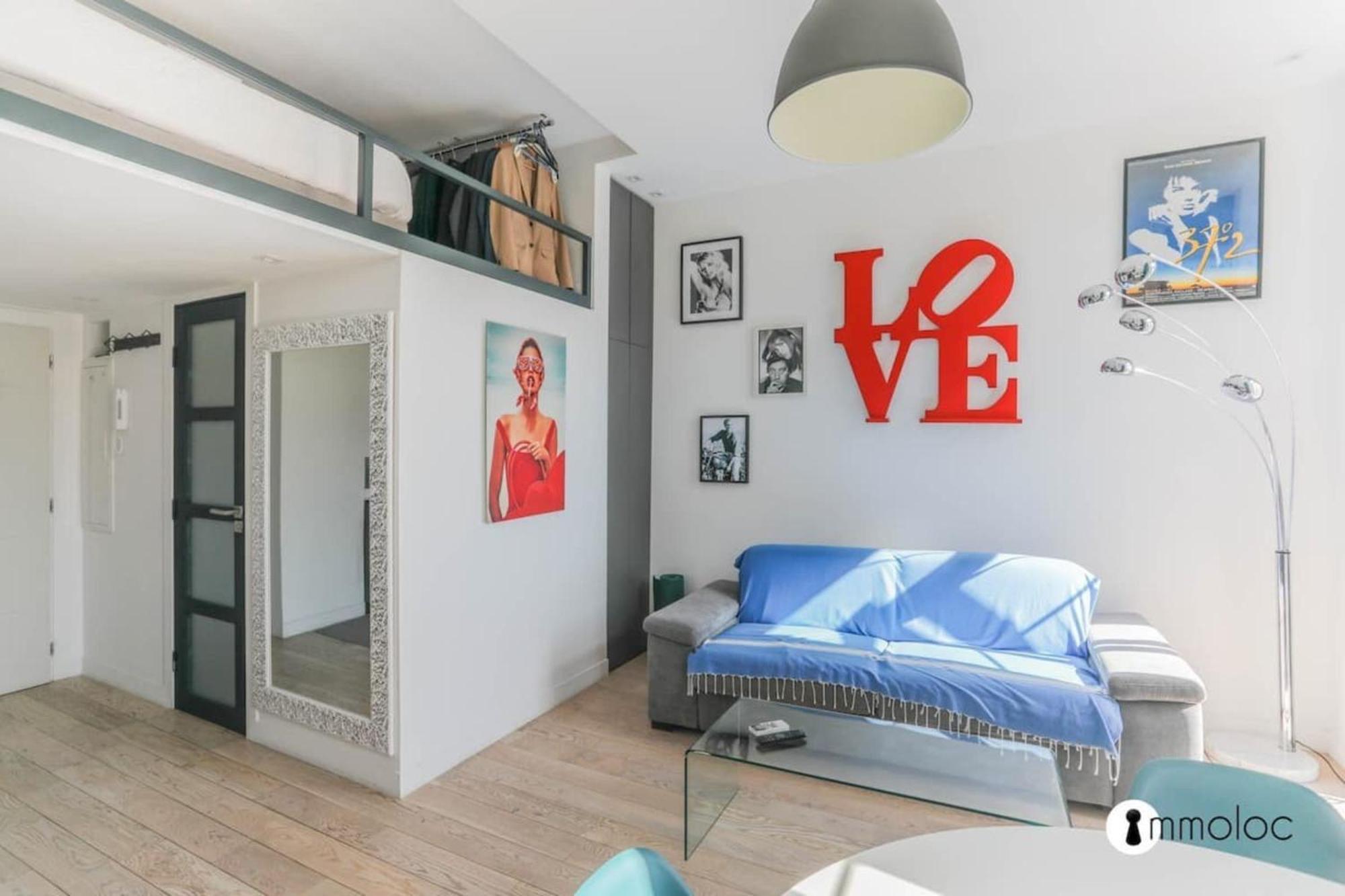 Apartment Port Of Air Conditioned *