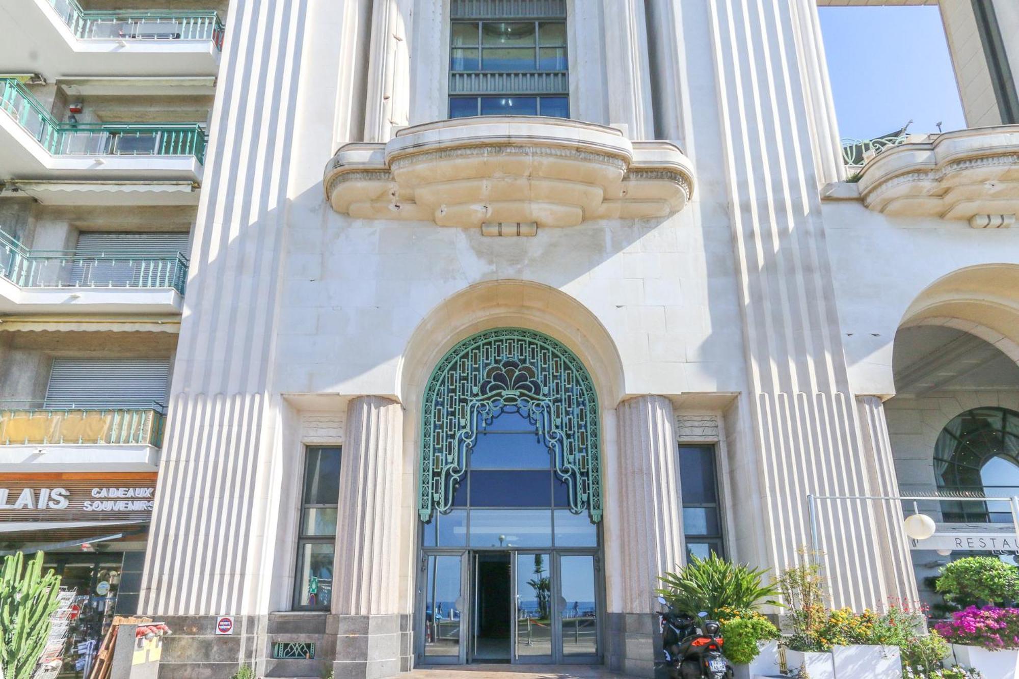 In Les Residences Du Palais *