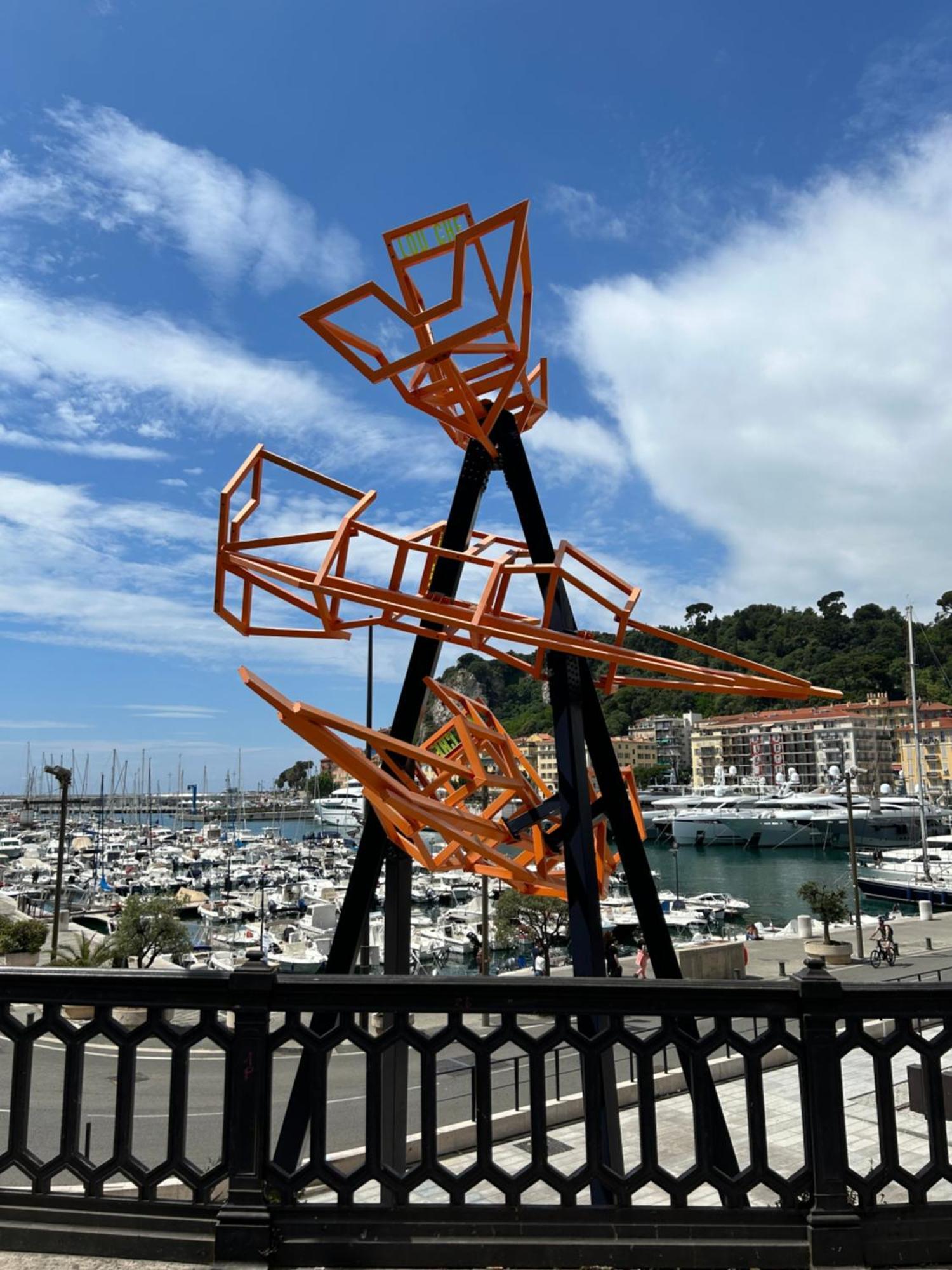 2 Pieces Port De Apartment