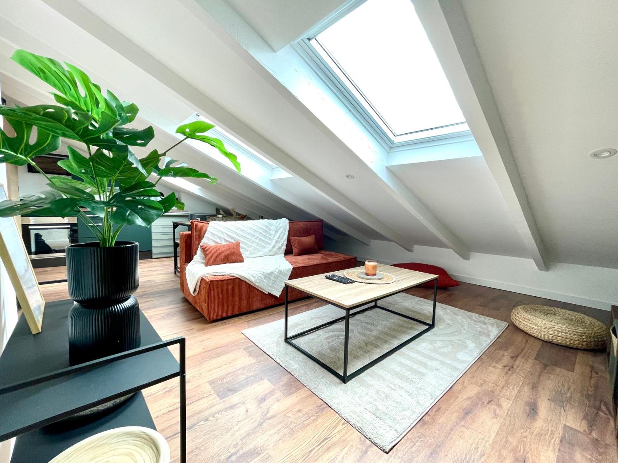 2 Pieces Port De Nice