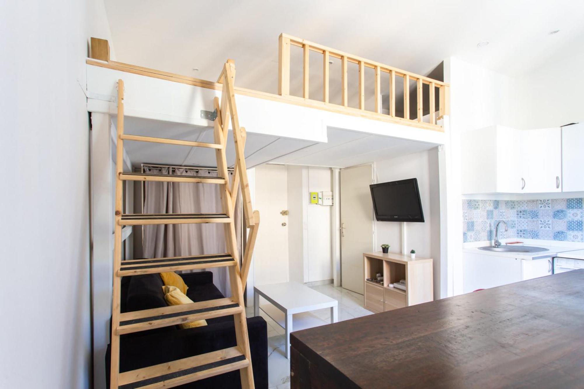 Apartment Gioffredo Furnished Flat *