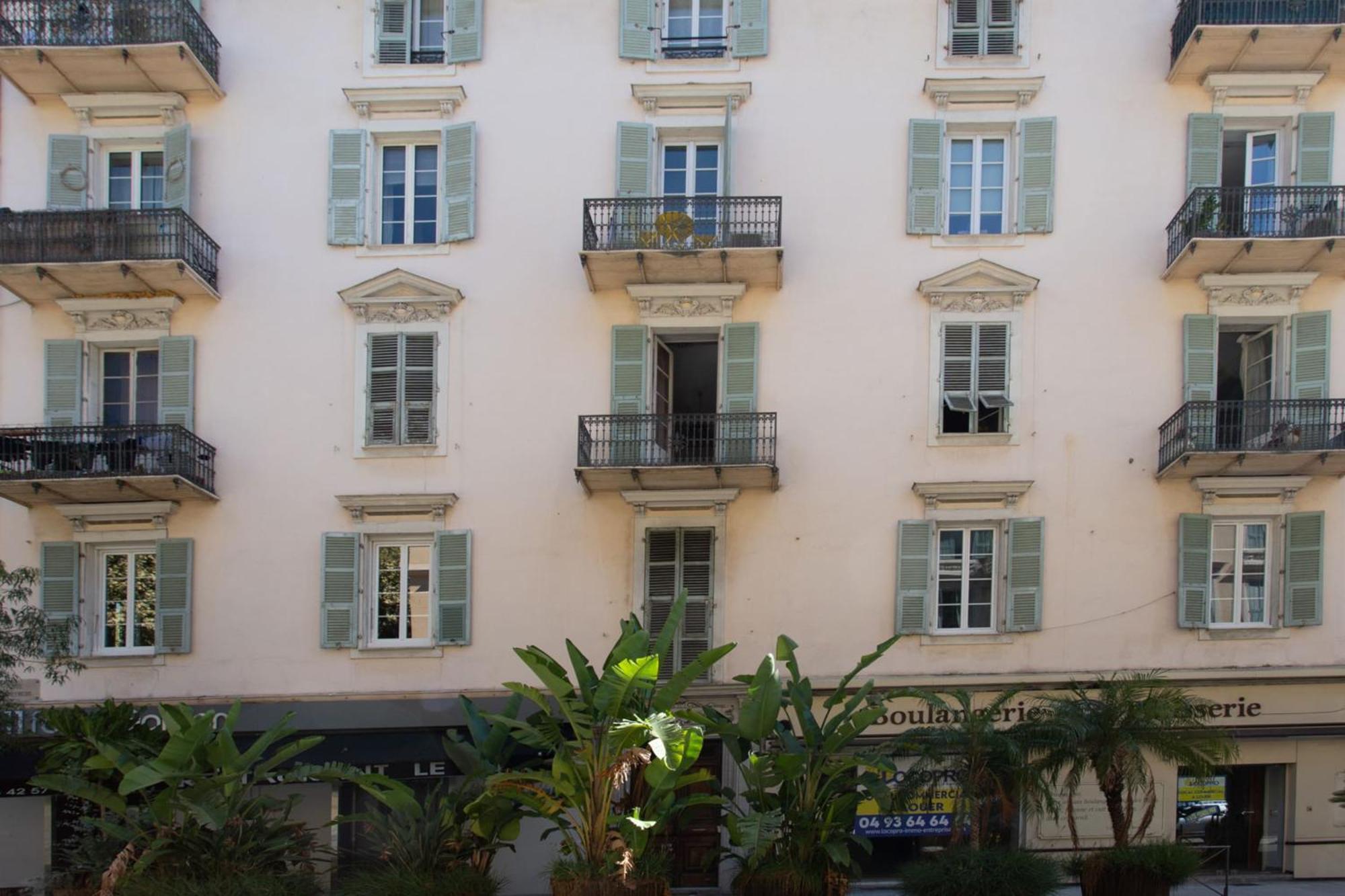 Apartment Gioffredo Furnished Flat *