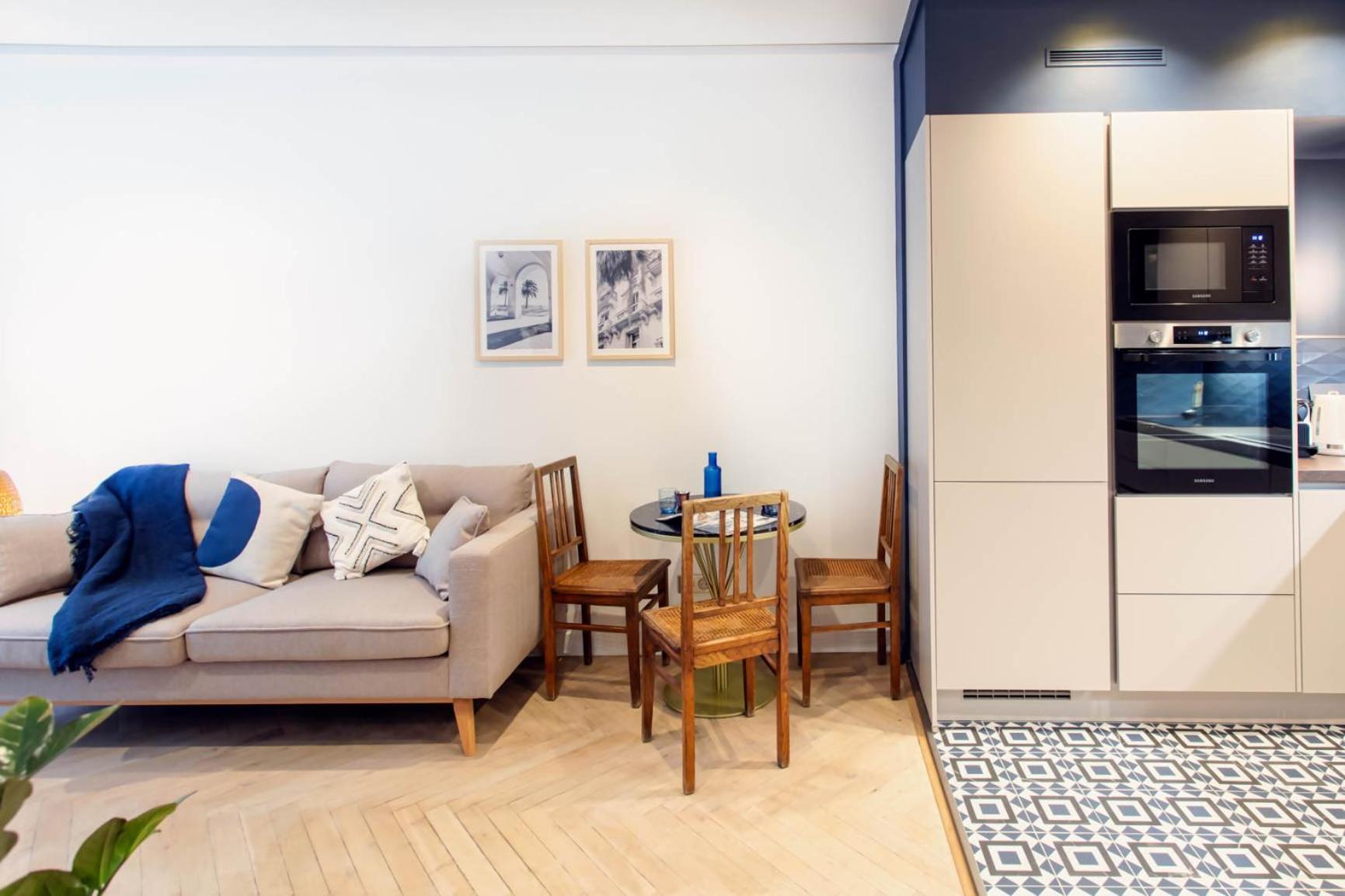 L48 Smart 1 Bdr Ac. Centre 10mins Sea * Nice