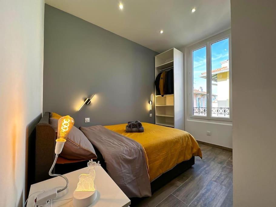 Apartment Chic Renovated 2 Bedroom Entire Or Only Private In Liberation In With Garage On Demand, Ac, Wi-fi And Tram Access Nice