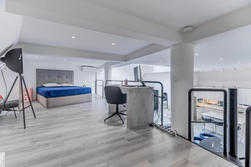 Magnifique Loft Au Coeur De *