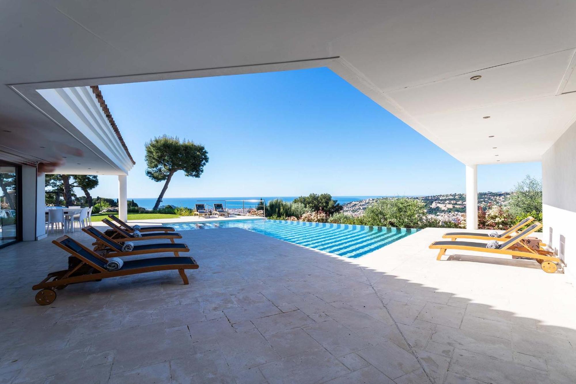 Adriana Vi4411 By Riviera Homes Villa