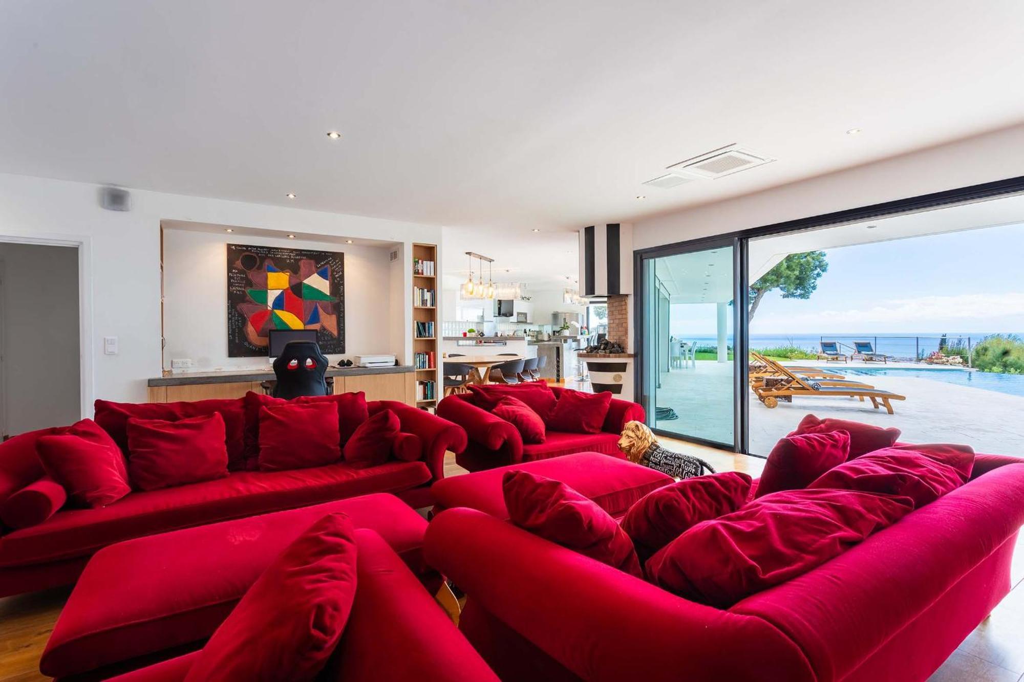 Villa Adriana Vi4411 By Riviera Homes