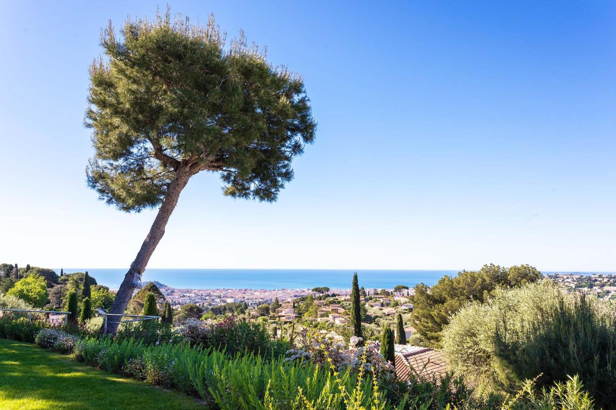 Adriana Vi4411 By Riviera Homes *