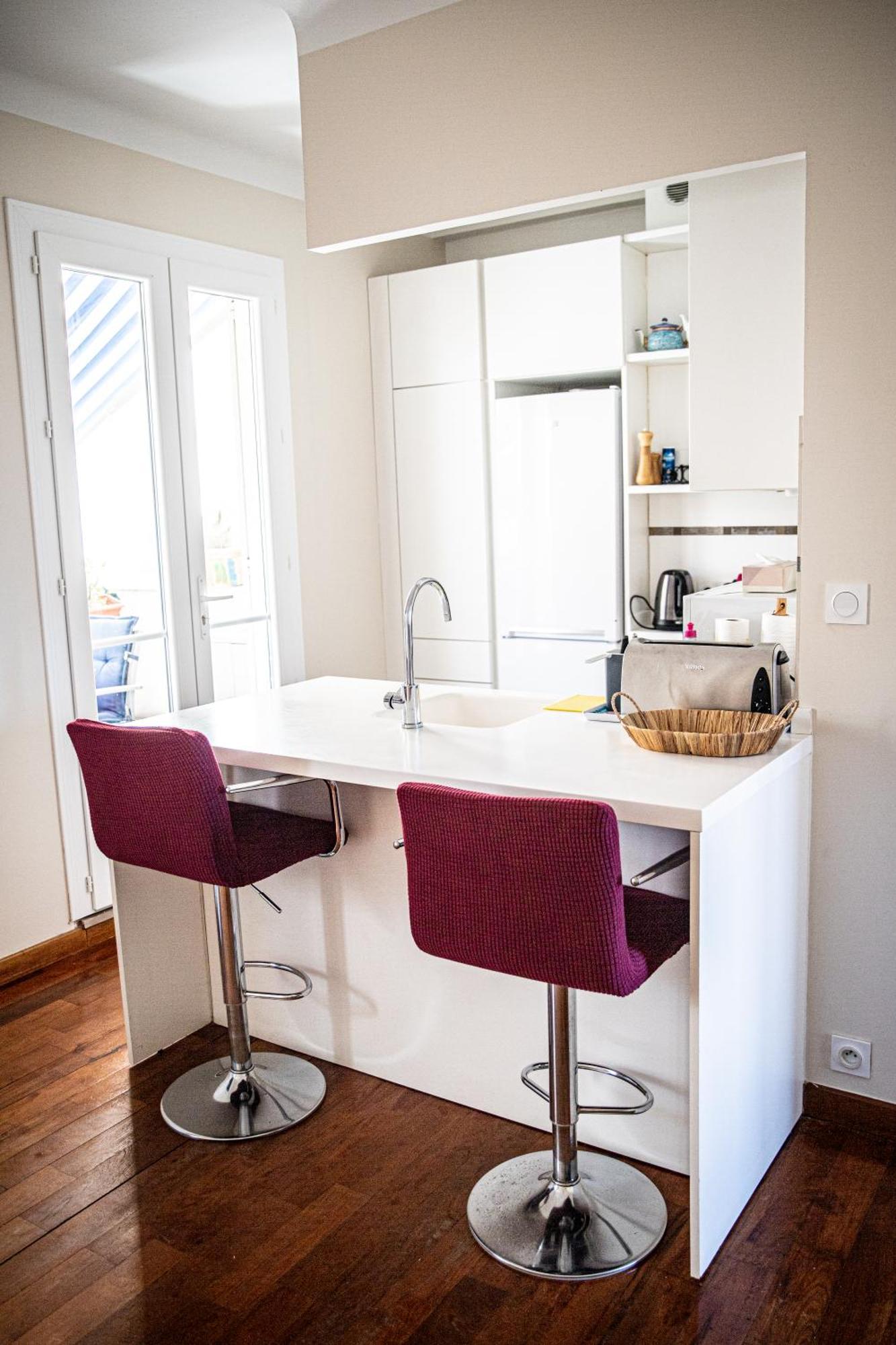 Apartment In *
