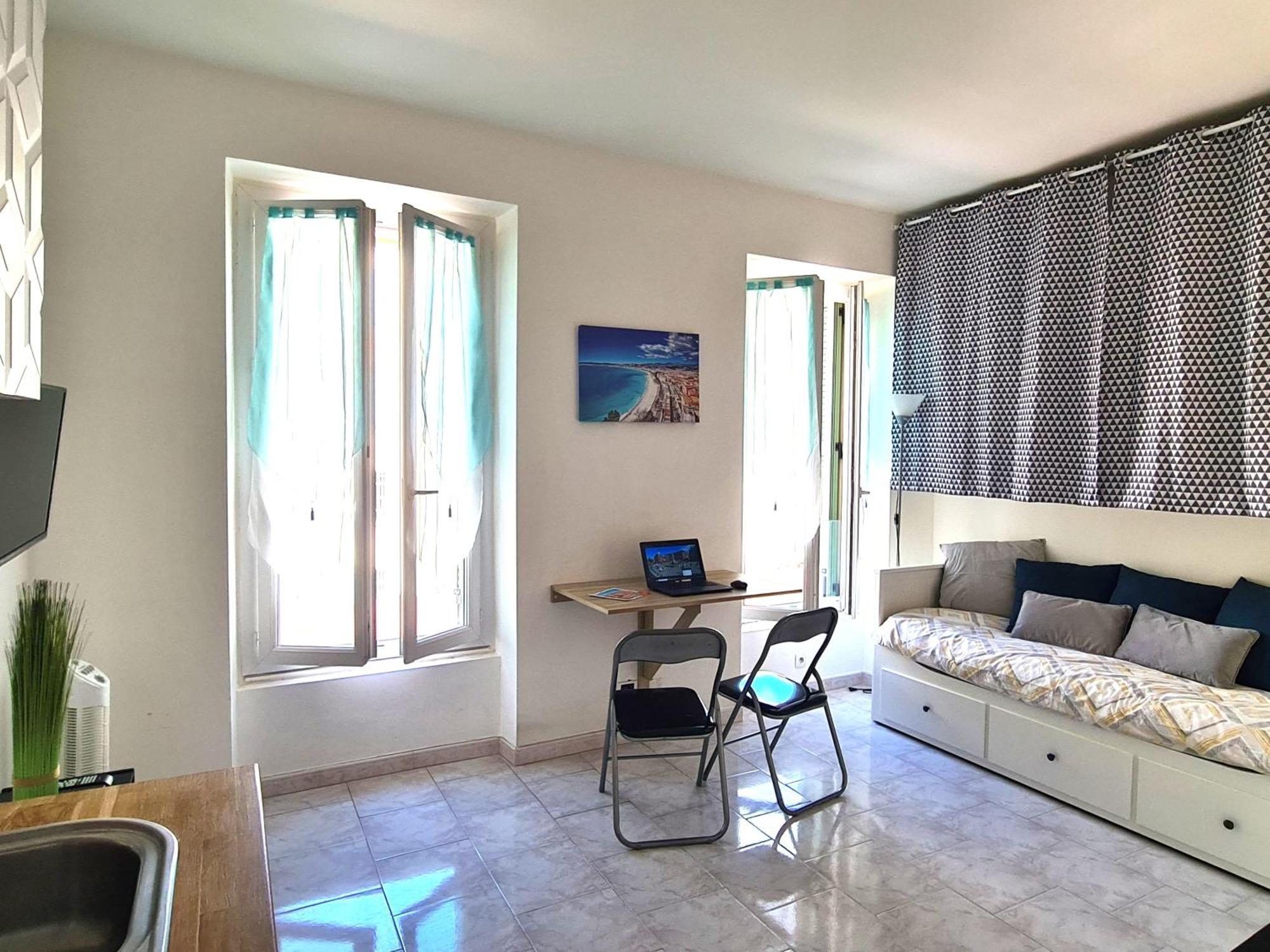 Apartment - Cosy Hypercentre A 500m De La