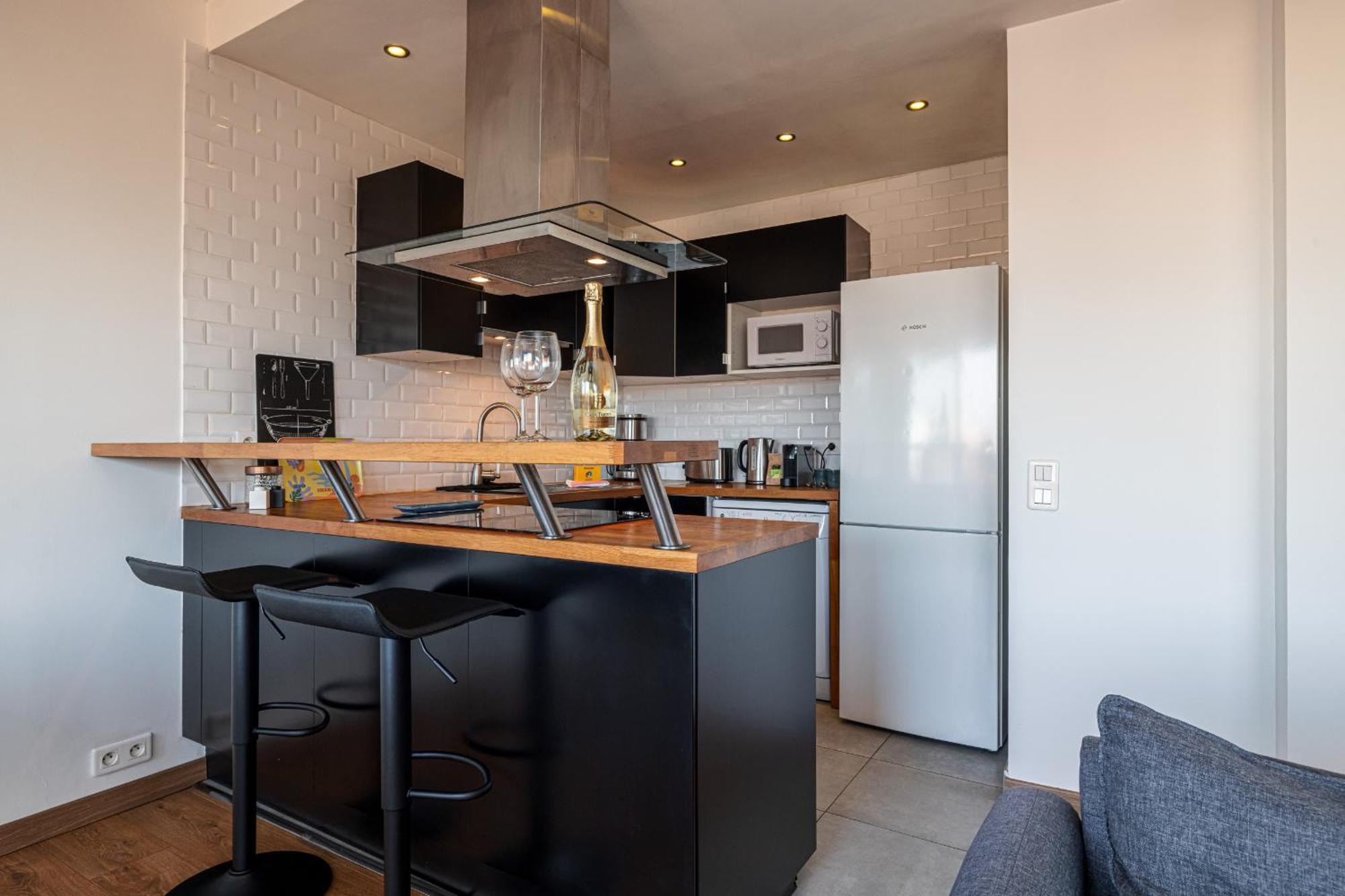 Apartment Open Sky Terrace Lage 1 Bdr & Parking