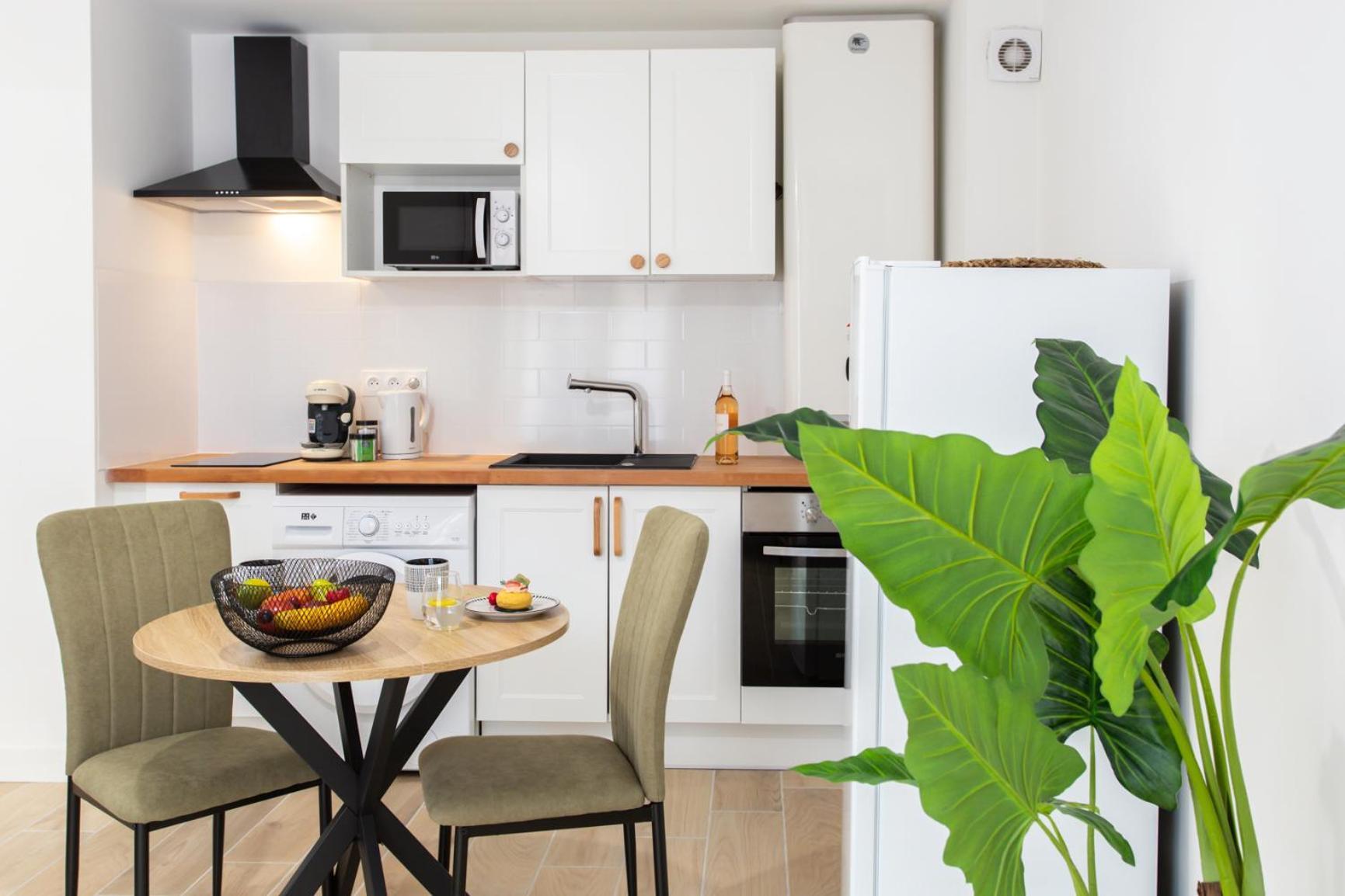 #58 Clim & Balcon 5mins Marche De La Apartment Nice