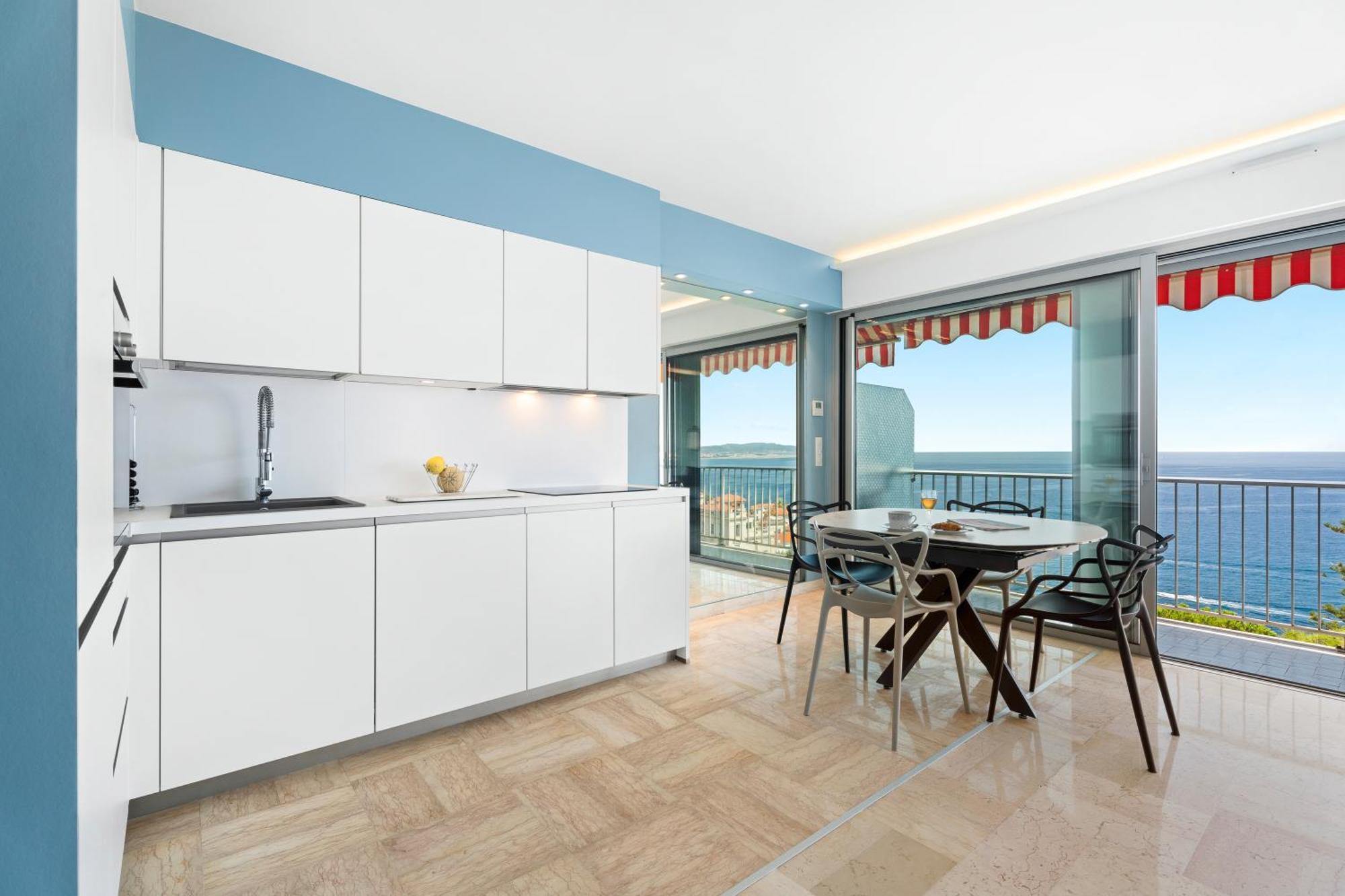 Balcon Sur La Mediterranee Apartment *