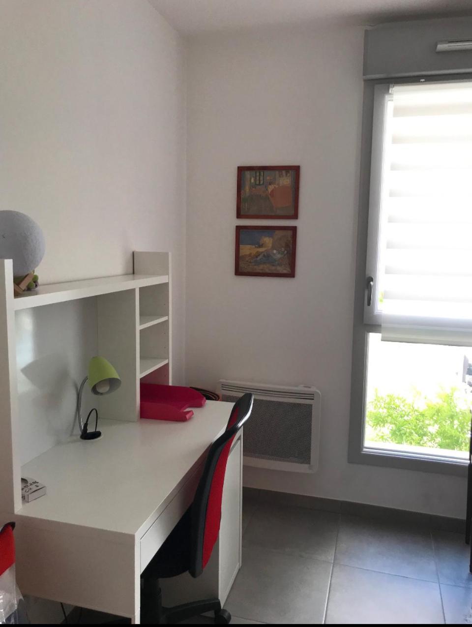 2 Liberation- Valrose Homestay *