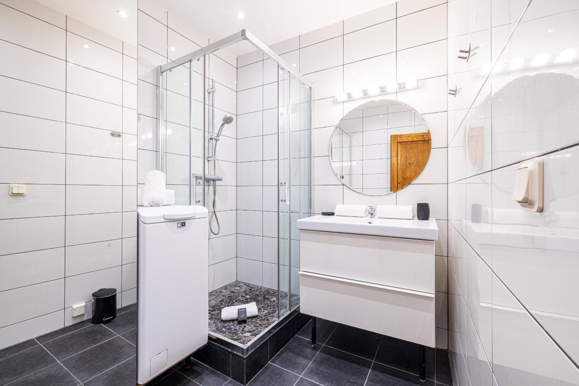 2 Bdr Heart Old Town Apartment Nice