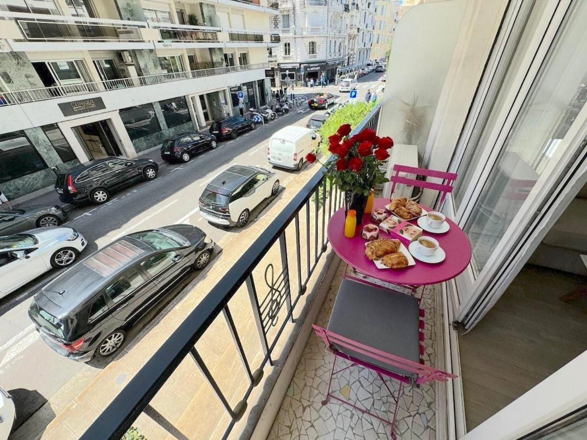 Apartment Magnifique 2p, 600m De La Plage, Balcon Et Clim