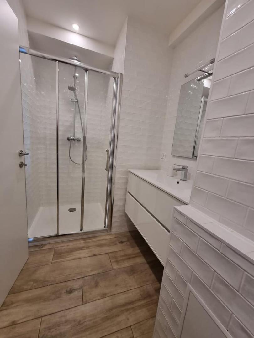 Magnifique T3, Spacieux, Lumineux Et Traversant Apartment Nice
