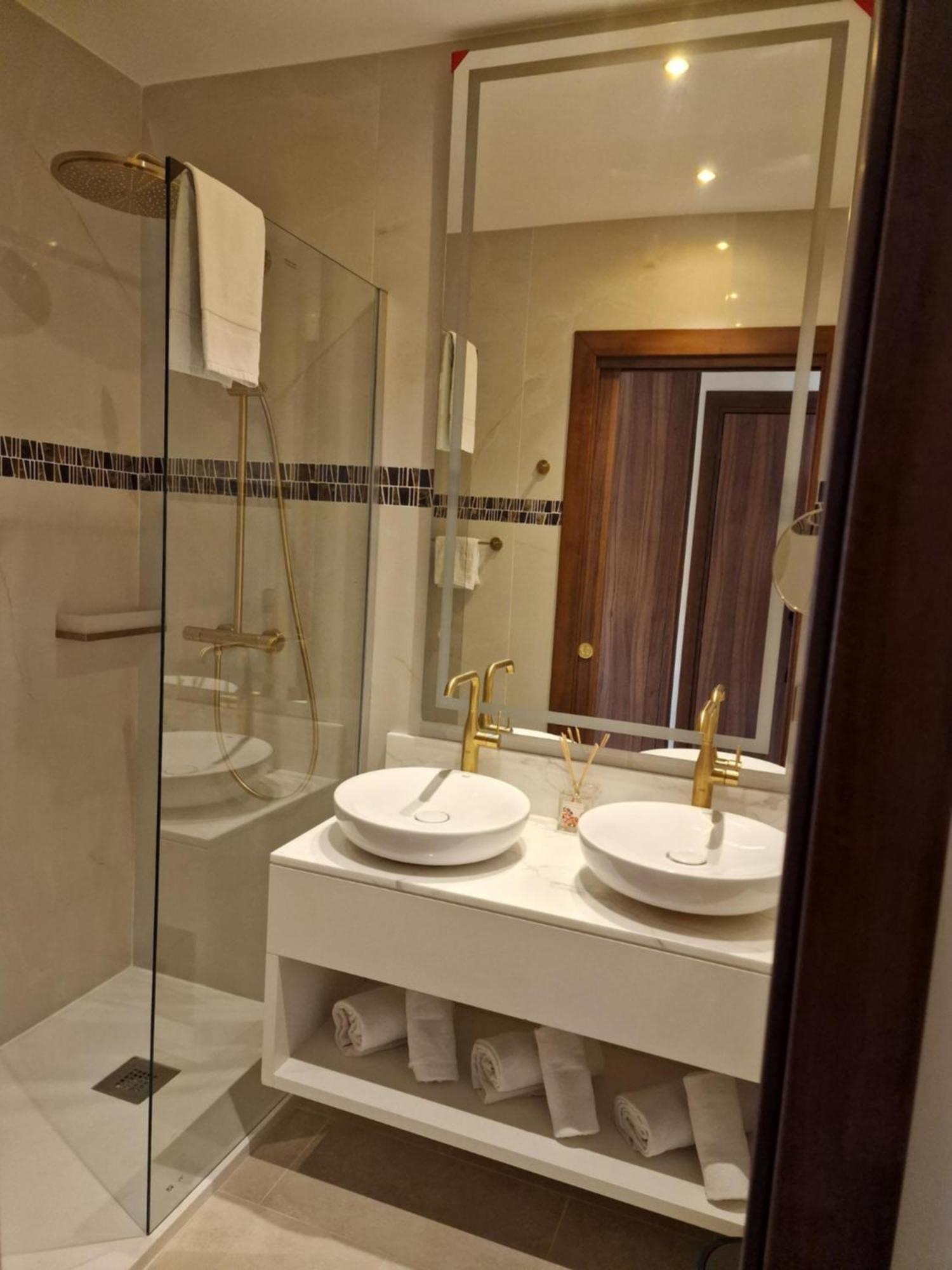 Aston La Scala Residence