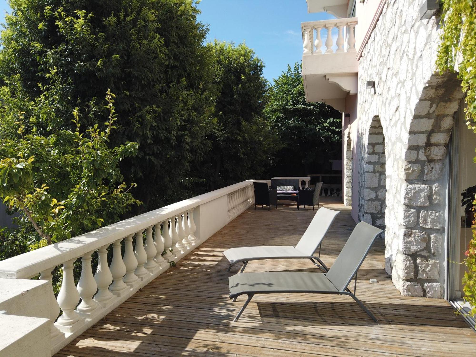 Villa Spacieuse, Totalement Adaptee Aux Normes Pmr Nice