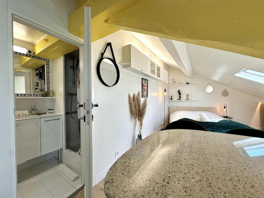 Apartment Joli Studio, Idealement Situe, Tres Proche Gare *