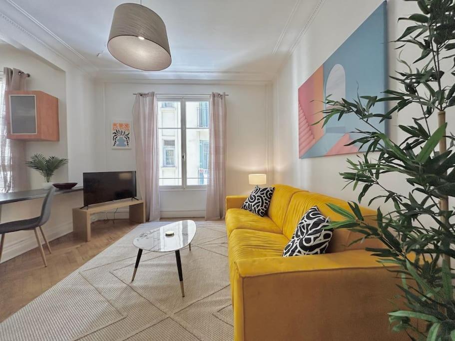 Apartment 3p En Centre Ville, Spacieux Et Calme Nice