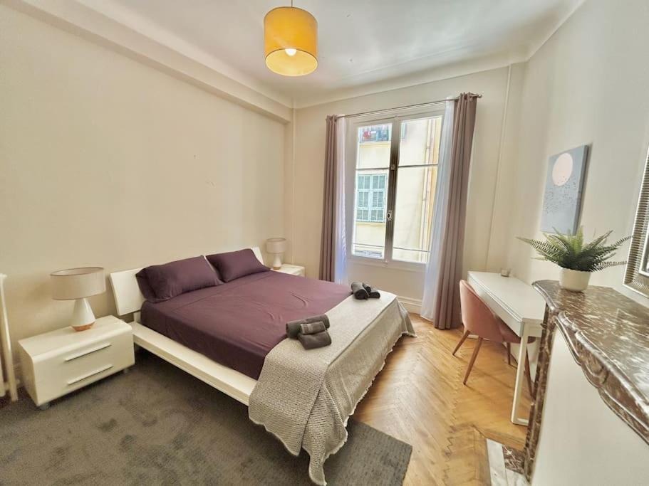 Apartment 3p En Centre Ville, Spacieux Et Calme