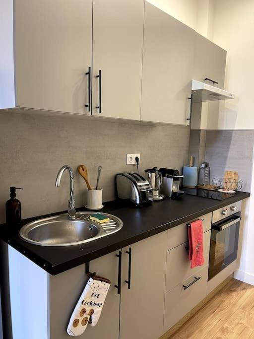Au Coeur Du Vieux - Vue Et Clocher Apartamento Nice