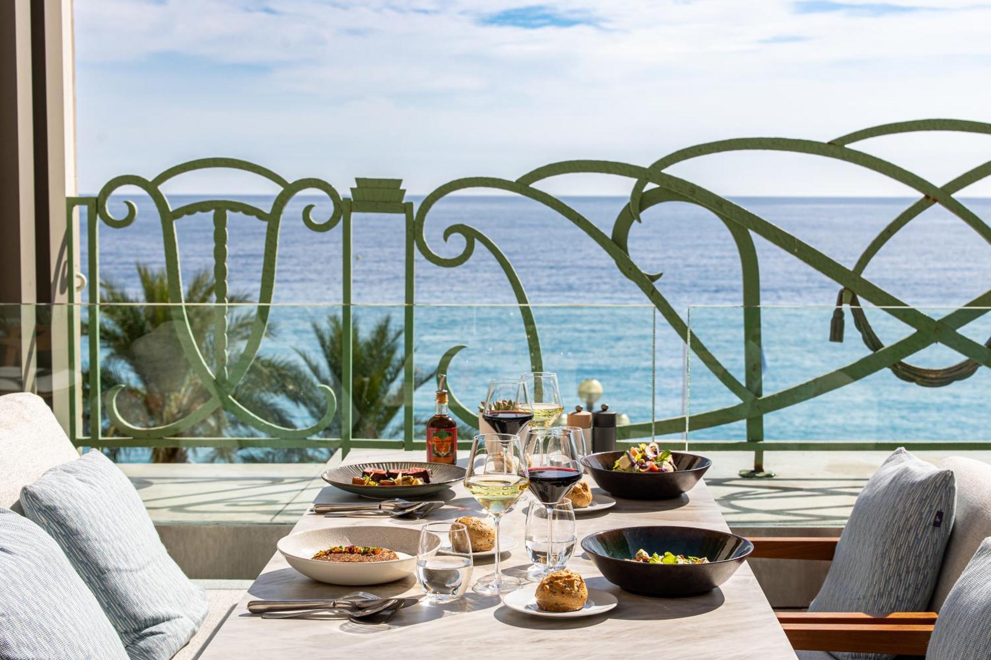 Hyatt Regency Palais De La Mediterranee 5*