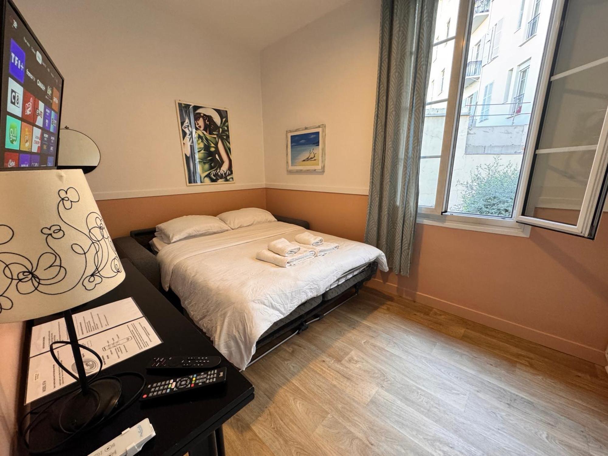 Peaceful Flat W Wifi Very Close To Pl Massena Refurbished Nice