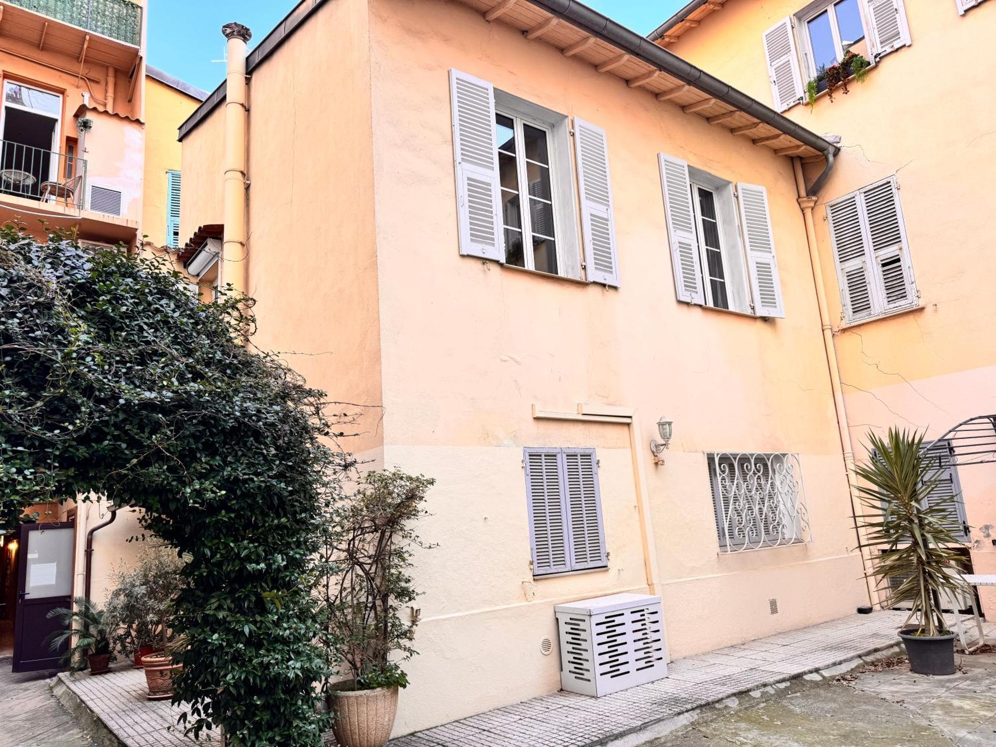 Apartment Peaceful Flat W Wifi Very Close To Pl Massena Refurbished