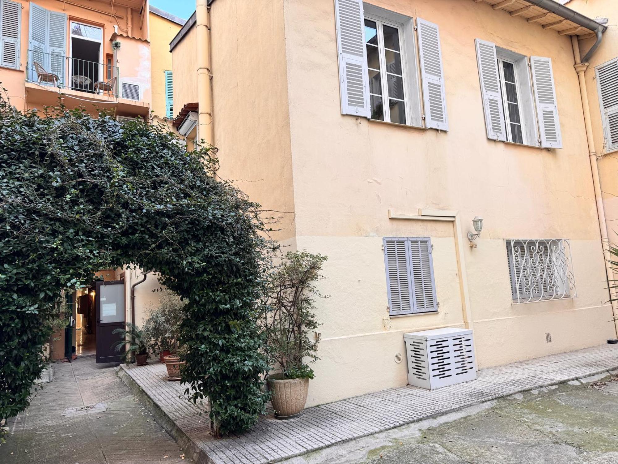 Peaceful Flat W Wifi Very Close To Pl Massena Refurbished Apartment