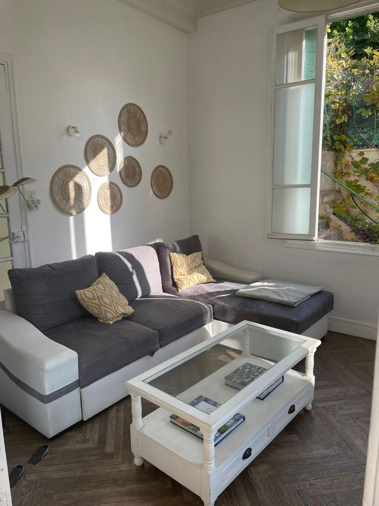 Apartment Claudia Port Nice