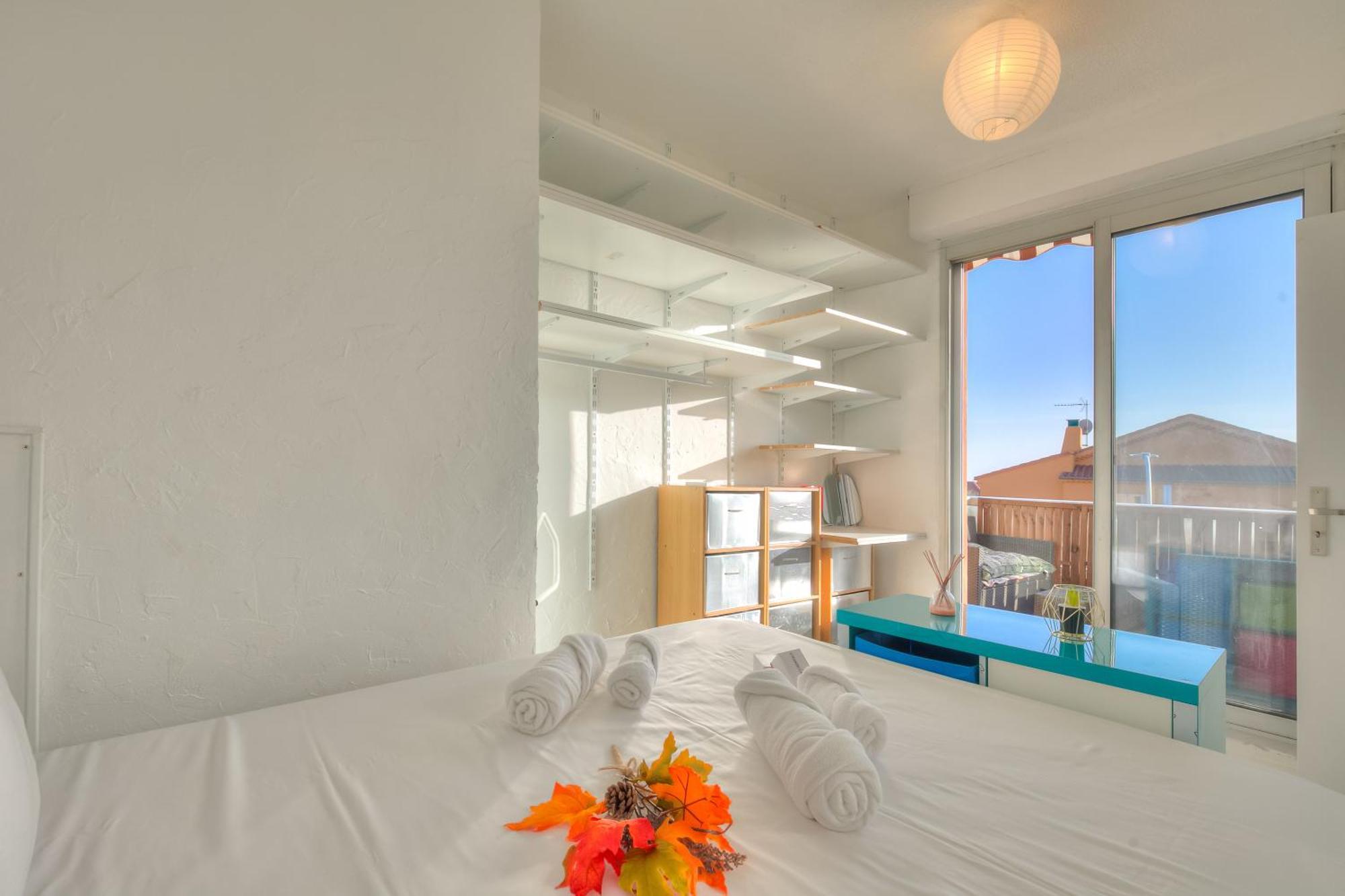 Fabrina - Happy * Nice