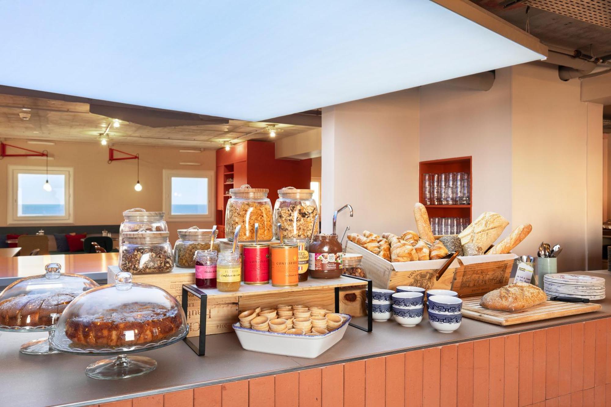 Hotel Greet Aeroport Promenade Des