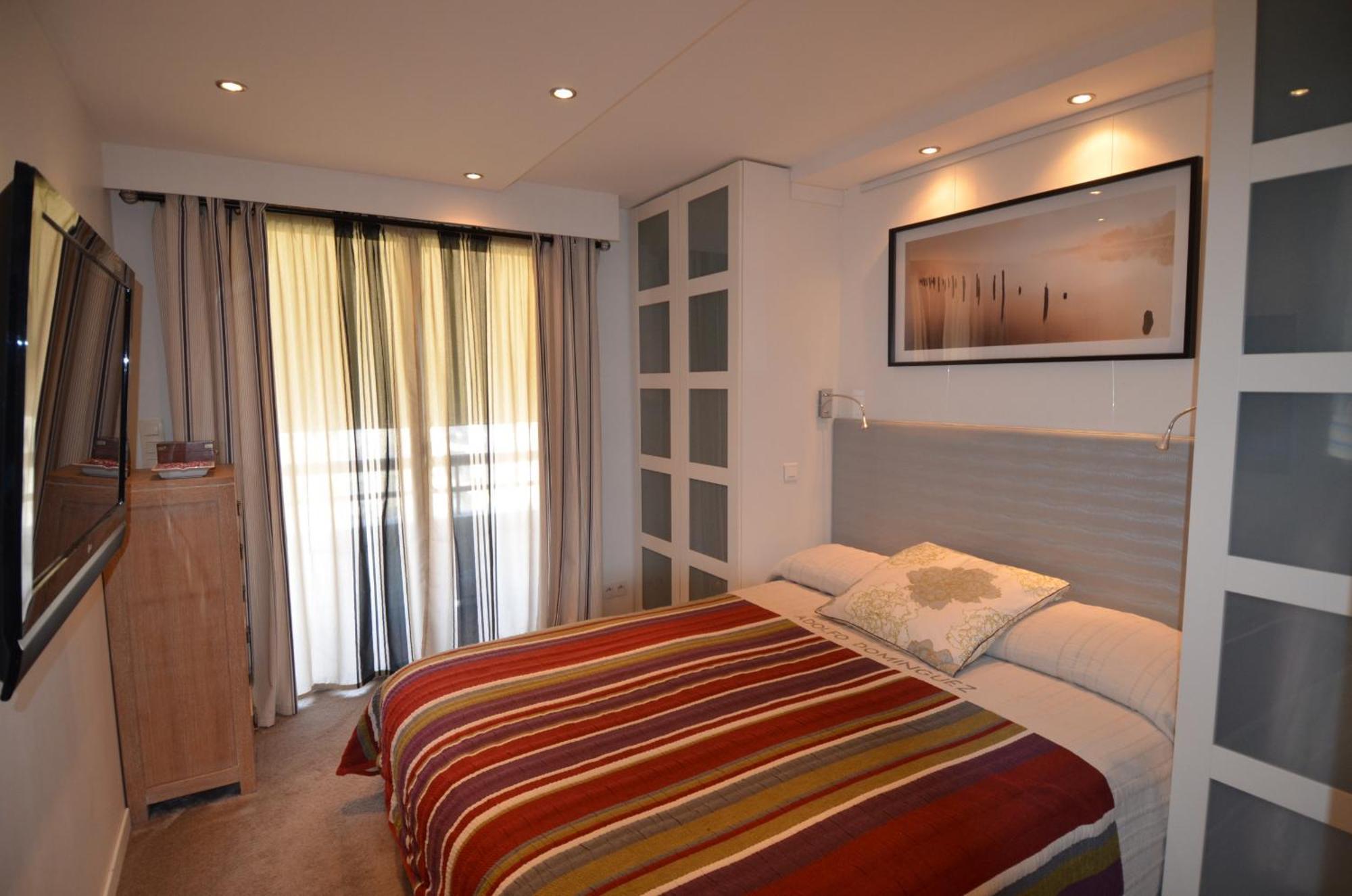 Siena - 6 Personnes Avec Terrasse Et Jacuzzi Plein Coeur Centre-ville Quartier Du Port De *