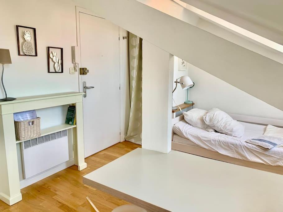 Renovated Chic Location Apartment