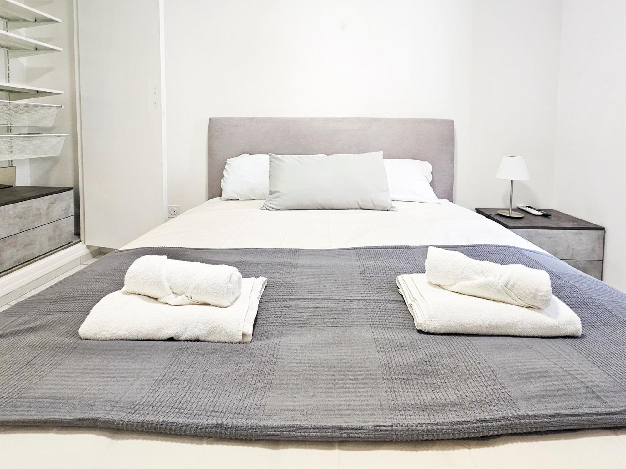 New Big Flat 8 Pers Ac Wifi